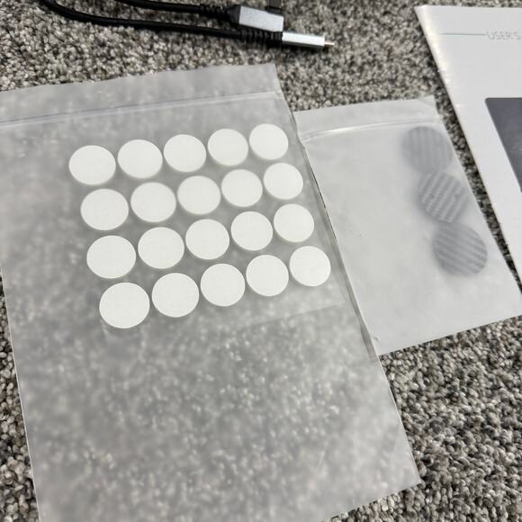 Portable Monitor for 14.2" MacBook, Laptop Screen Extender Dual Display 12'' FHD - Picture 11 of 12